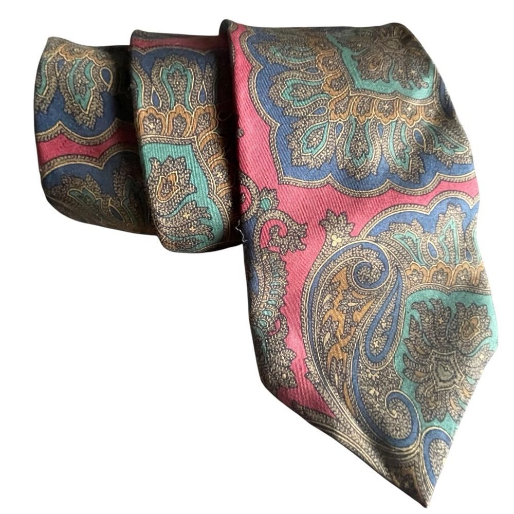 Burberry London Tie Men's Paisley Geometric 100% Silk Equestrian Necktie Career